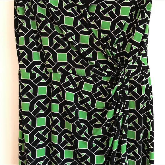 Maggy London size 6 - black and green dress - Picture 5 of 7